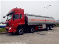 前四后八30吨运油车油罐车