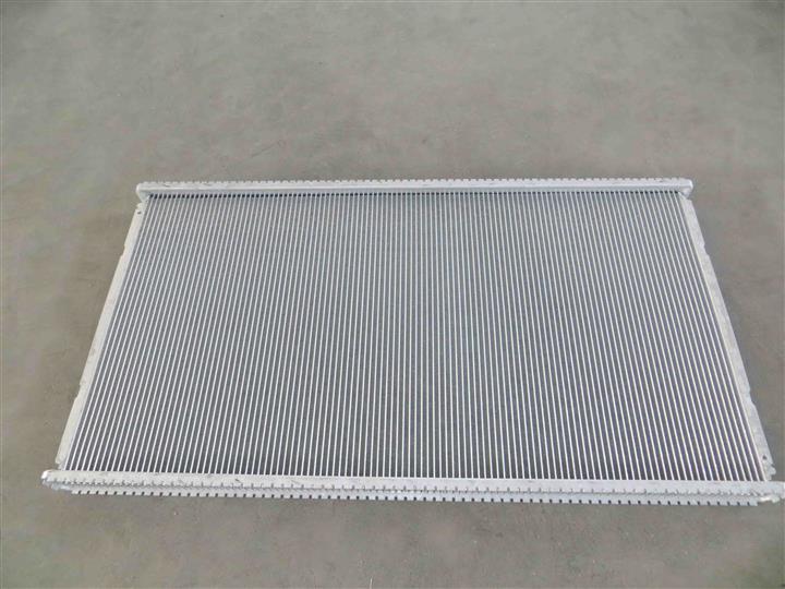 定做轿车散热器芯体